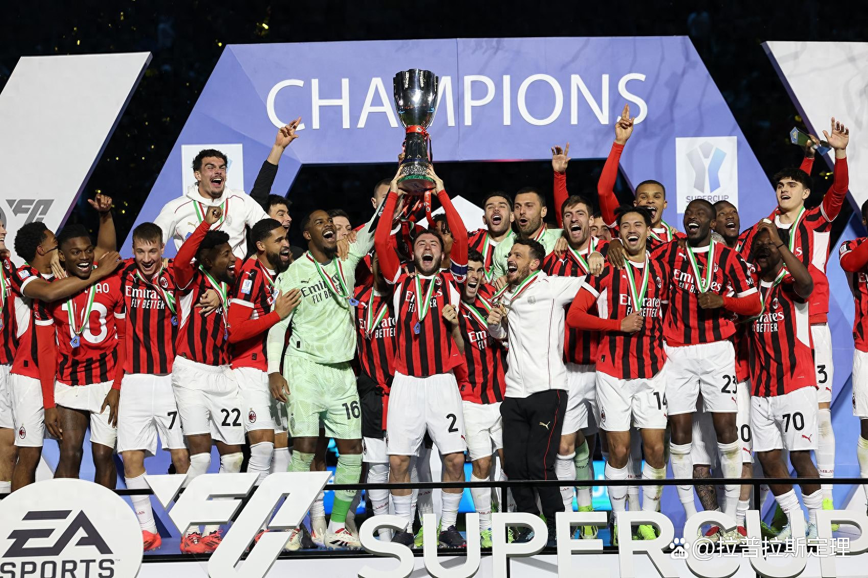 九游娱乐平台包含集结日AC米兰豪取连胜：法国杯节点到来，气氛紧张，临场指挥获称赞的词条